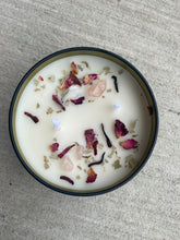 Load image into Gallery viewer, Sweet Nectar Rose HSC Candles
